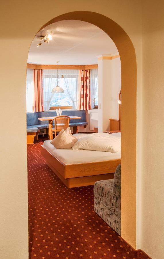 Hotel Romantica Jerzens Eksteriør billede