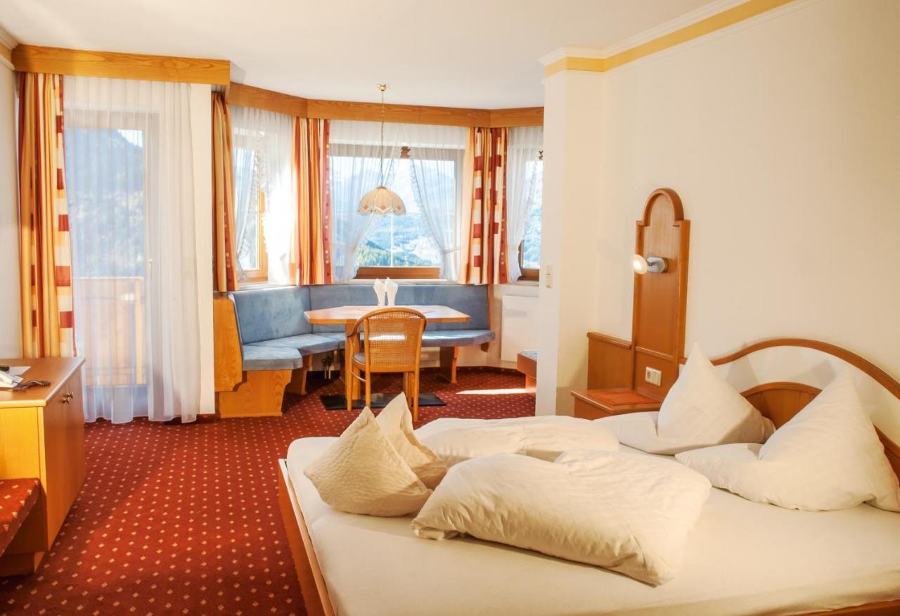 Hotel Romantica Jerzens Værelse billede